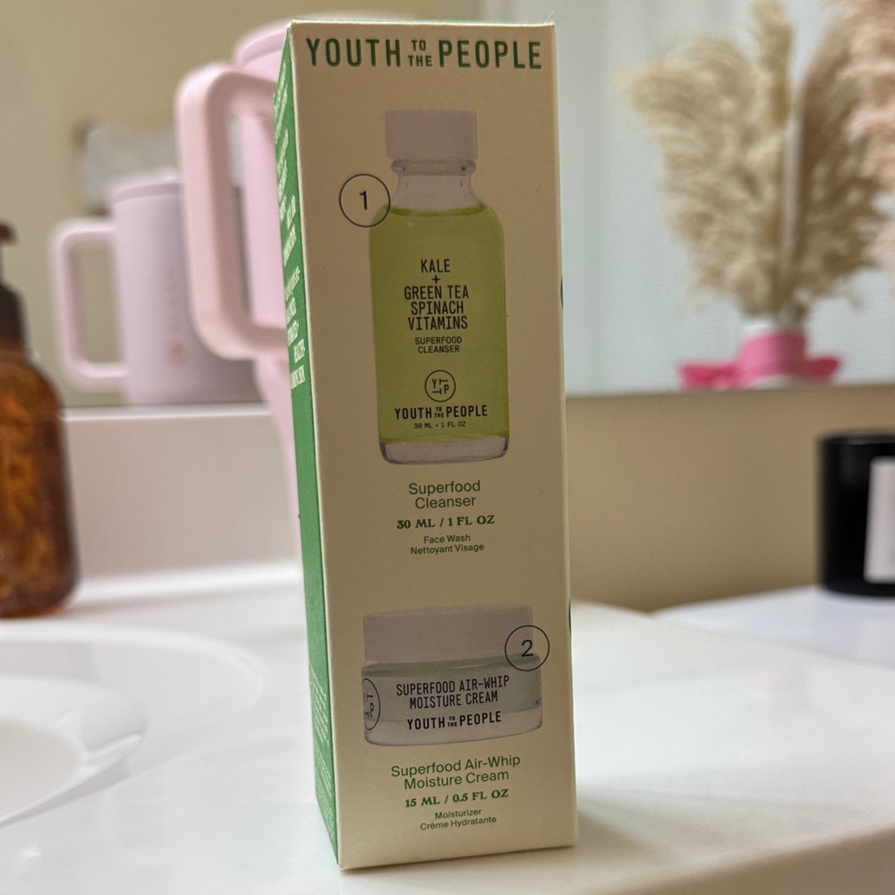 Youth to the People Superfood Cleanser and Moisture Cream Set - Green and White